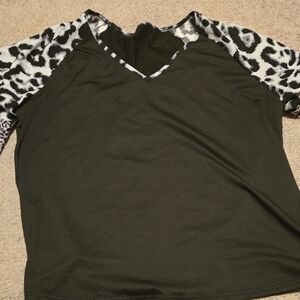 Shein Black and Leopard Print V-Neck Top